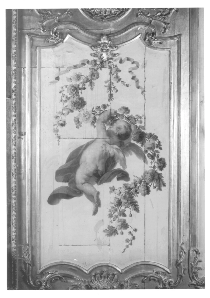 Putto alato con ghirlanda di fiori - Palazzo Reale, Torino 2